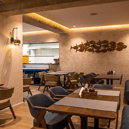 Hotel Flaer Shkodër Екстериор снимка