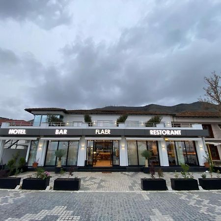 Hotel Flaer Shkodër Екстериор снимка