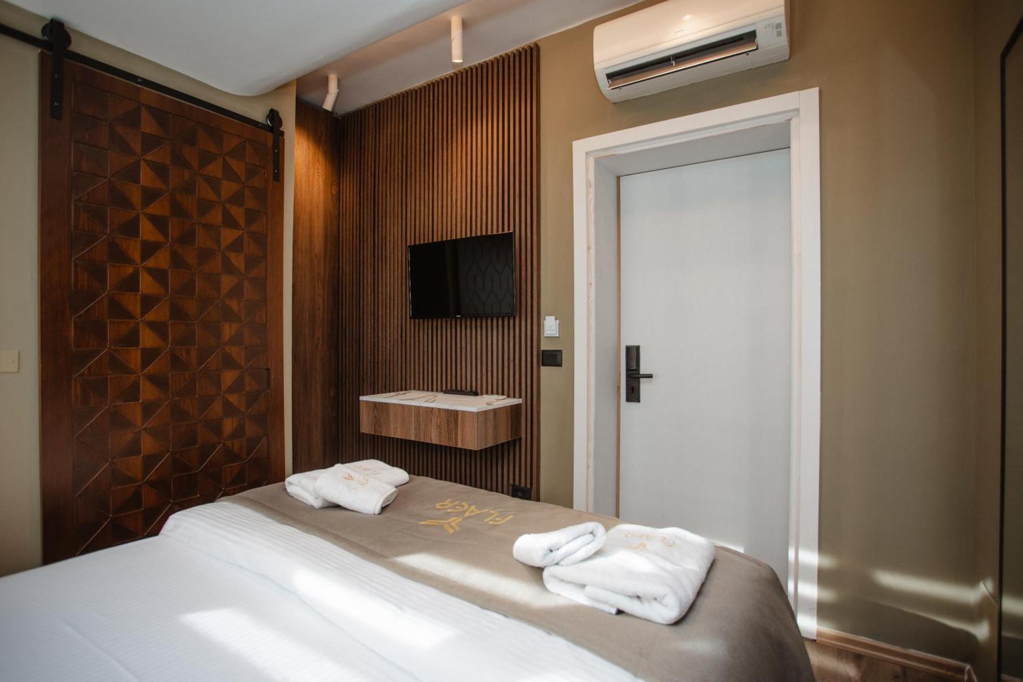 Hotel Flaer Shkodër Екстериор снимка