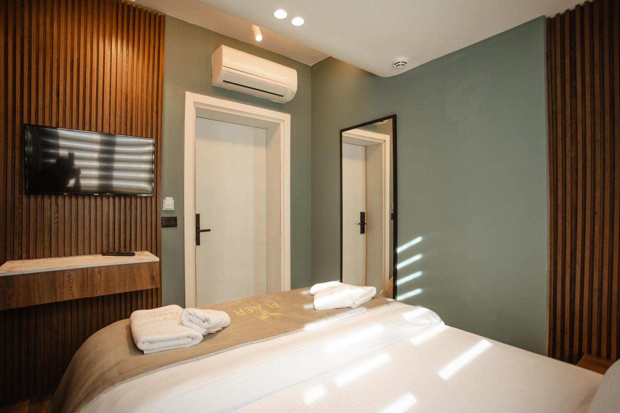 Hotel Flaer Shkodër Екстериор снимка