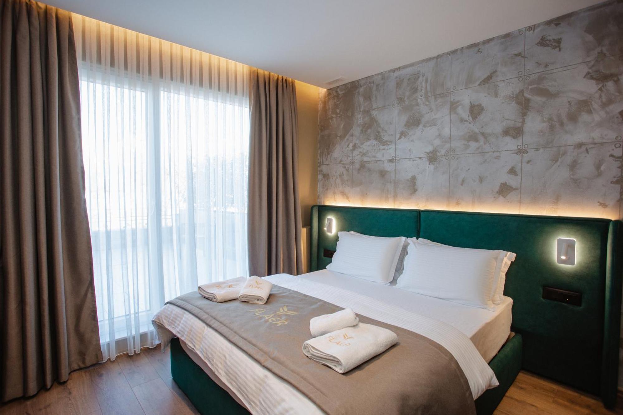 Hotel Flaer Shkodër Екстериор снимка