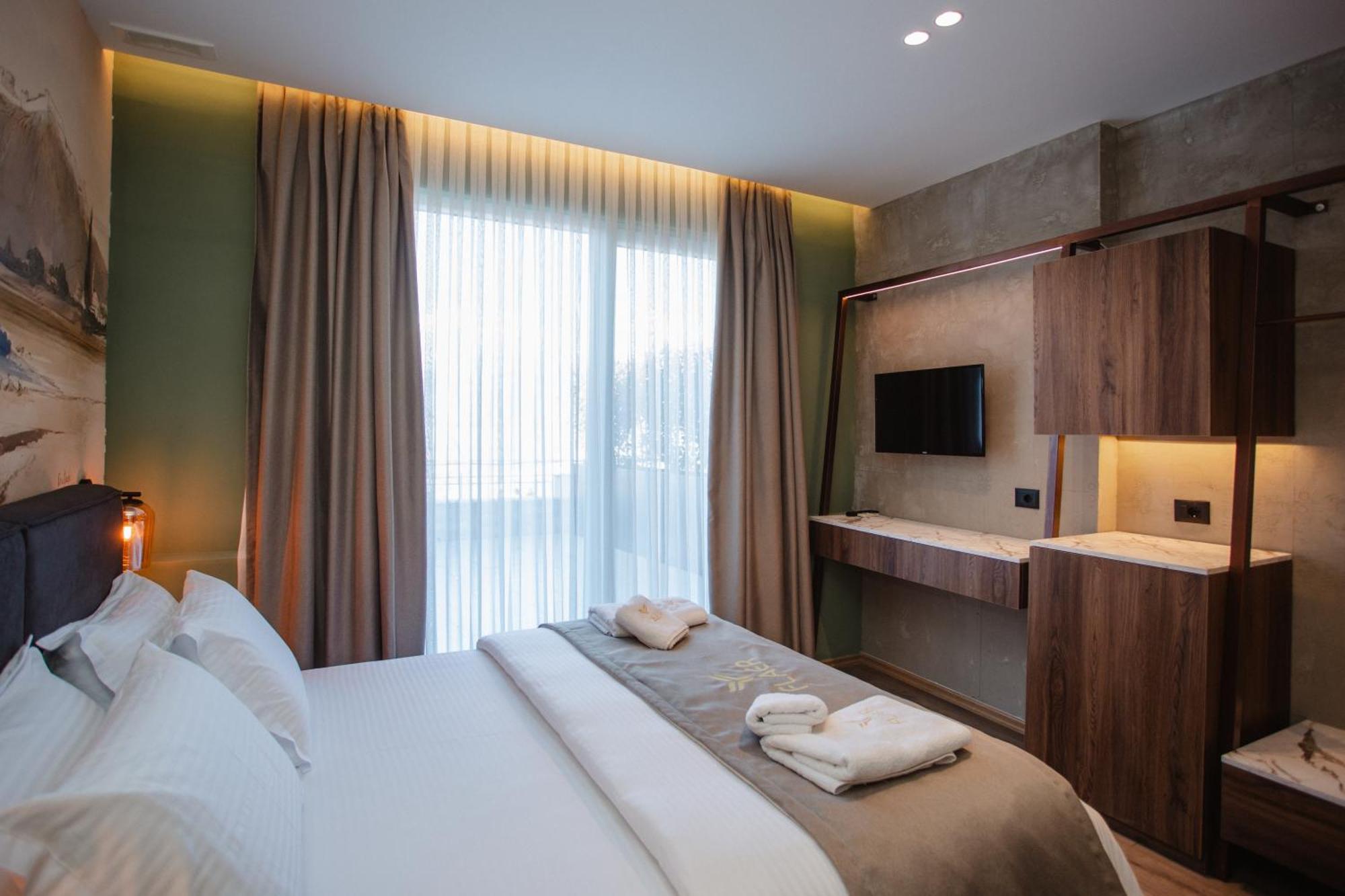 Hotel Flaer Shkodër Стая снимка